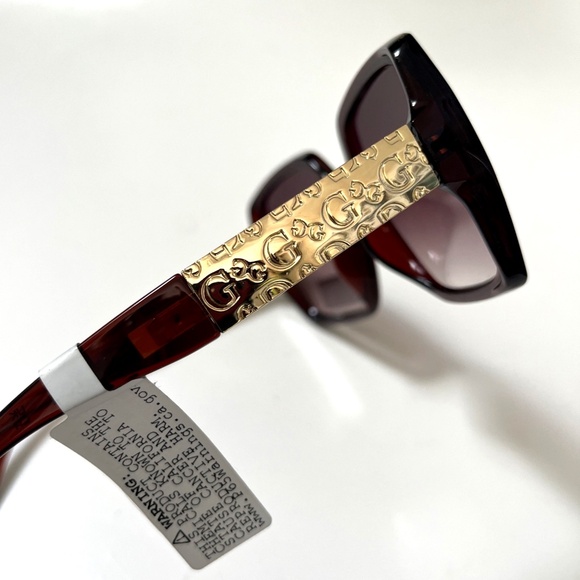 New Original GUESS Square Sunglasses GO00031 Acetate Embossed Red Burgundy